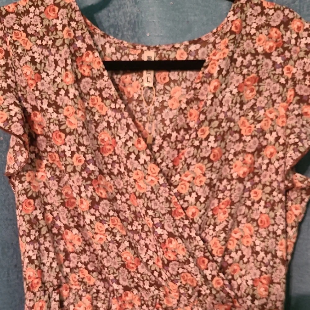 Floral Ruffle Maxi Dress - Picture 2 of 3